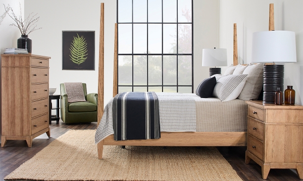 Picture of Trisha Todays Traditions Hickory 3-Piece King Poster Bedroom Set