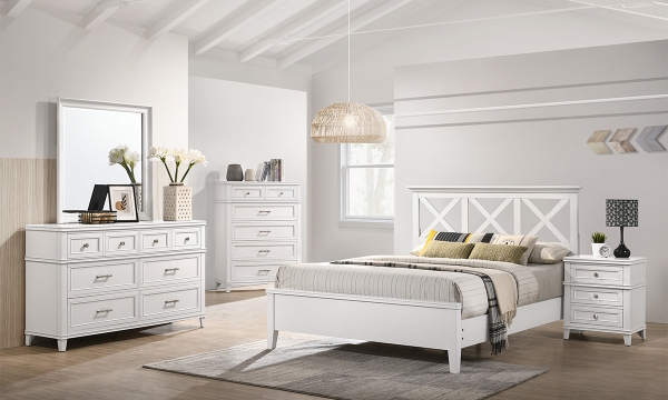 Picture of Waterpointe White Queen Panel Bed